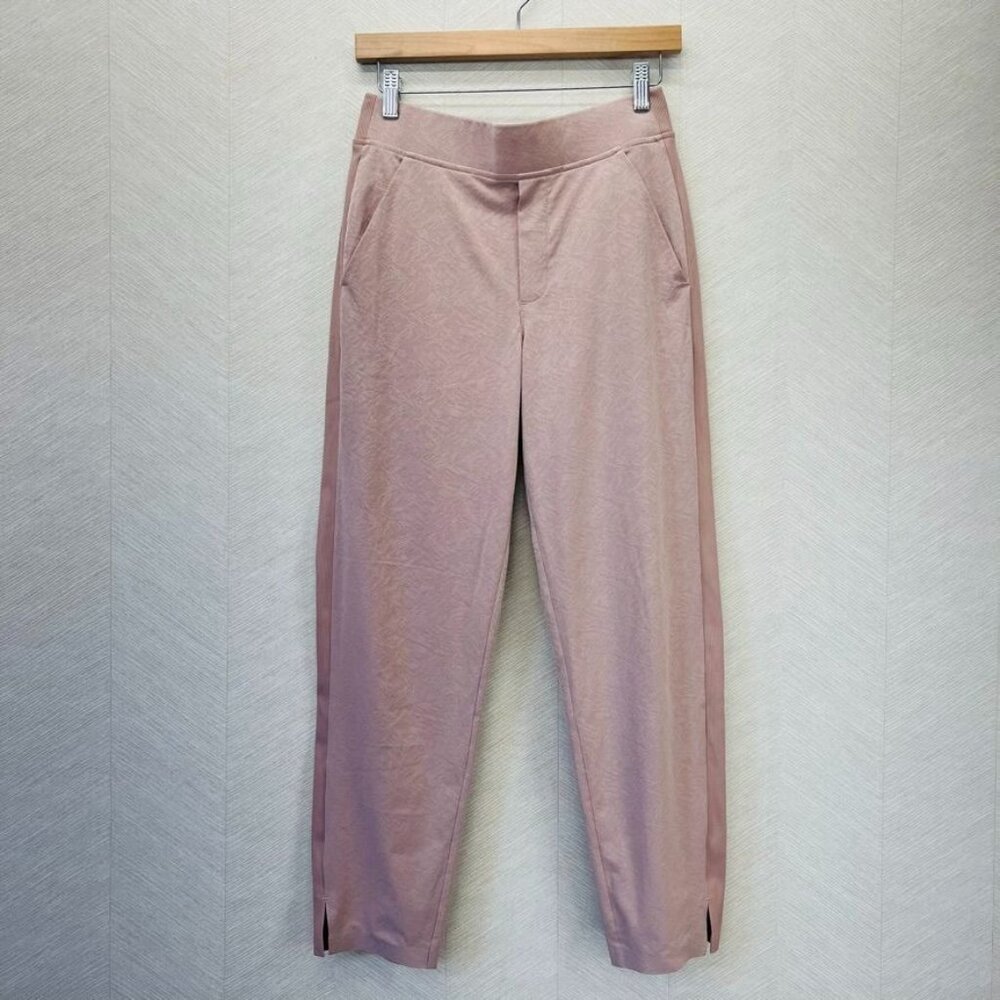 Athleta Light Pink Brooklyn textured Ankle Pant Professional Jogger Pull on Pant